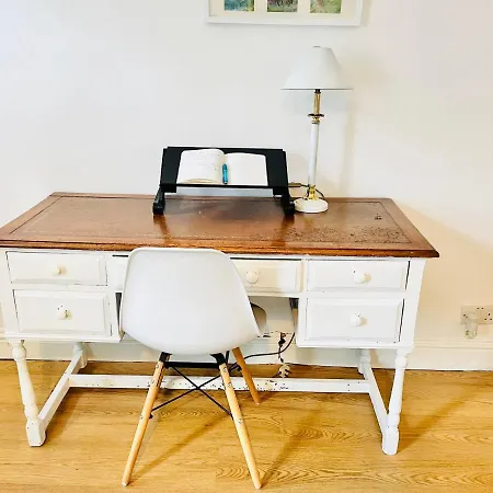 펜션 Skipton Cottage 스킵턴